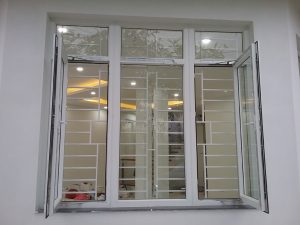 cua-so-nhom-viet-phap-mo-quay(1)