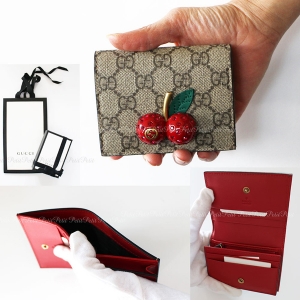 GUCCI かわいいチェリー GGスプリーム/折りたたみ財布