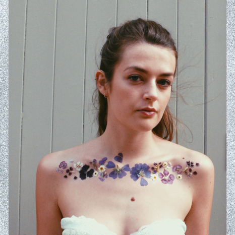 DIY temporary flower tattoo